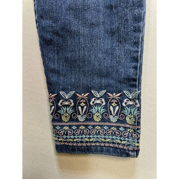 Charter Club Women's Bristol Skinny Ankle Jeans Embroidered Hem Sz 10 Blue Denim - Picture 7 of 11